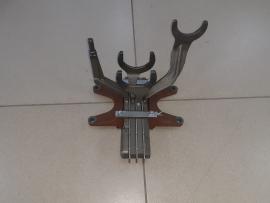 Корпус вилок в сборе 50-1702080 (Бел.) МТЗ-80 - Купить в Екатеринбурге запчасти для сельхозтехники