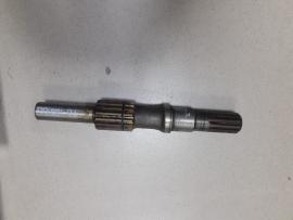 Вал ведущий 70-1601021 ВОМ МТЗ-80 - Купить в Екатеринбурге запчасти для сельхозтехники