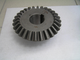 Шестерня КДН 04.602 большая коническая КДН-210 - Купить в Екатеринбурге запчасти для сельхозтехники