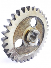 Шестерня 80-1601357 Z=32 - Купить в Екатеринбурге запчасти для сельхозтехники