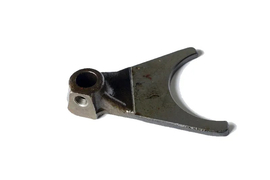 Вилка 220-1702027 - Купить в Екатеринбурге запчасти для сельхозтехники