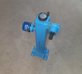 Гидробак 70-3400020-03 с кронштейном под насос дозатор - Купить в Екатеринбурге запчасти для сельхозтехники