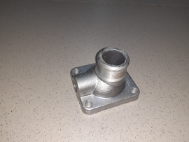 Корпус термостата 245-1306025 - Купить в Екатеринбурге запчасти для сельхозтехники