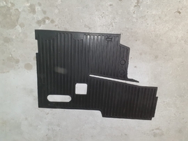 Коврик 80-6702333А кабины правый - Купить в Екатеринбурге запчасти для сельхозтехники