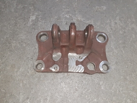 Кронштейн 70-4605017 МТЗ-80 - Купить в Екатеринбурге запчасти для сельхозтехники