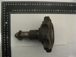 Звездочка КНТ 30.130 /9 зубьев/ в сборе - Купить в Екатеринбурге запчасти для сельхозтехники