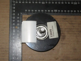 Направляющий ролик (12698) код ТН ВЭД 8433900000 - Купить в Екатеринбурге запчасти для сельхозтехники