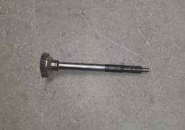 Вал 70-4202044 ВОМ МТЗ-80 - Купить в Екатеринбурге запчасти для сельхозтехники