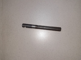 Вал рулевой 80-3401072 МТЗ-80 - Купить в Екатеринбурге запчасти для сельхозтехники