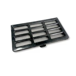 Решетка капота нижняя 80-8401020 МТЗ-80